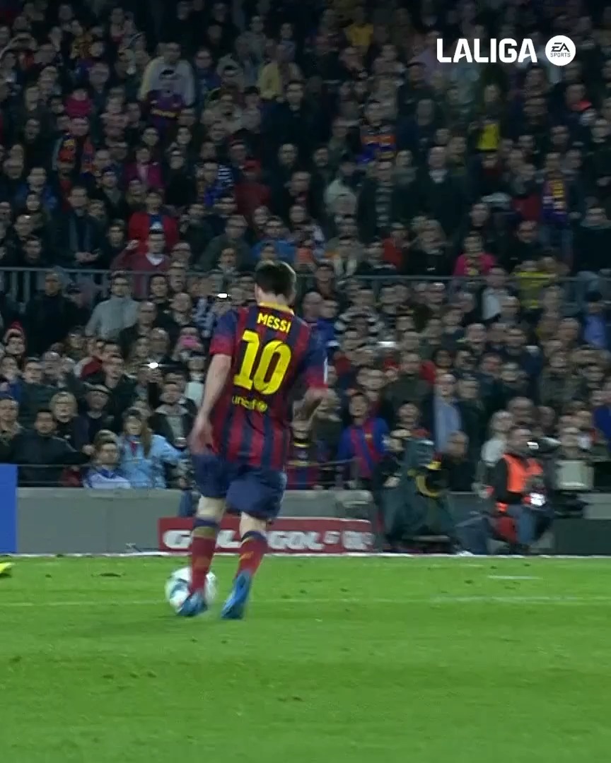 Las genialidades de Messi. 🧠 BarçaRayo | LALIGAHighlights