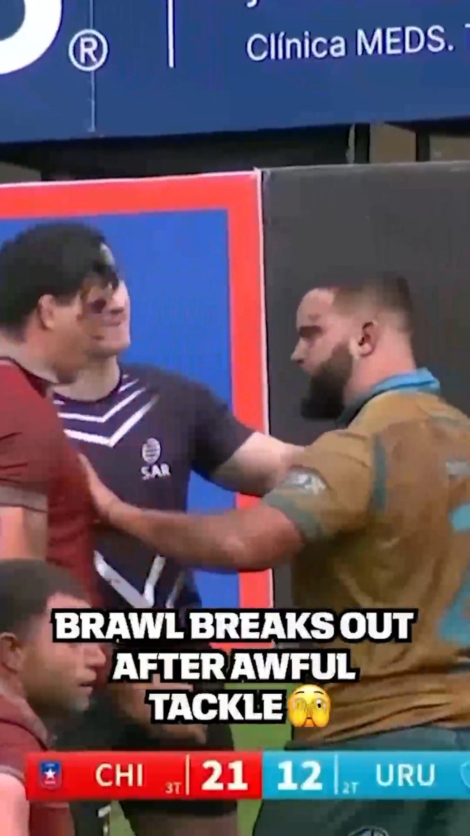 If you're squeamish ... look away now 🫣🫣 An ugly tackle has resulted in an all-in brawl between Chile XV and Uruguay XV with both captains and Uruguay's hooker sent from the pitch 😬 #Rugby