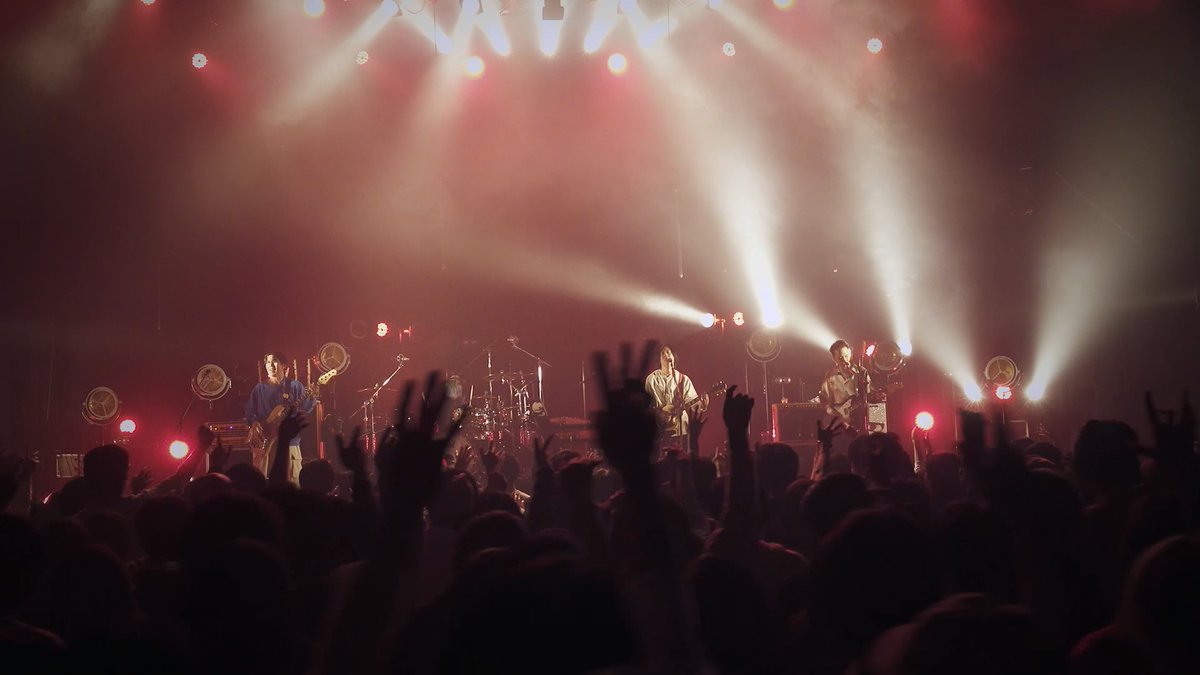 【映像公開】 シーグラス [DECADE EMO MIX]リリースを記念して 過去の「シーグラス」ライブ映像をMIXしたSpecial Live Collectionを公開！ ▼フル尺映像はYouTubeにて公開中！ #シーグラス #ストレイテナー