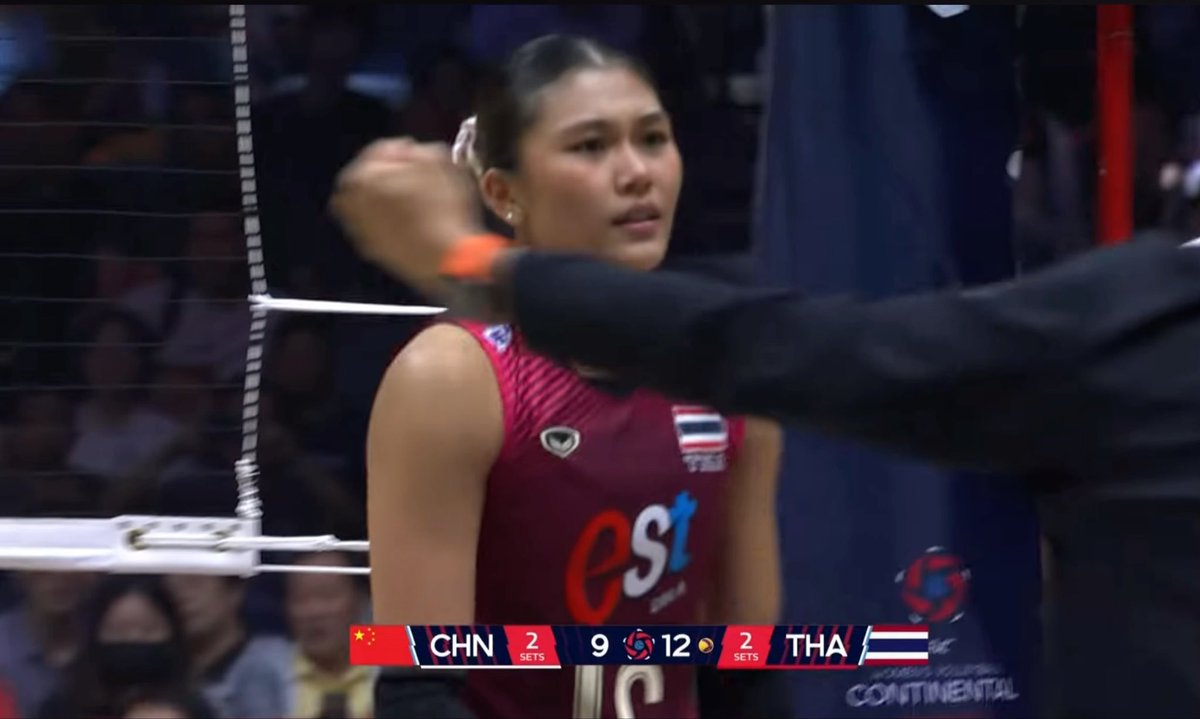 ละมีต่างชาติพิมพ์ว่า วินาทีที่พิมพิชญาตบลูกนี่ฝังลงไป คือวินาทีที่สาวไทยรู้แล้วว่าพวกเธอได้ก้าวขาข้างนึงไปโอลิมปิกแล้ว ขนลุกกกก ละจริงสุดๆ 9-12 อะ ใจมามากกกก #วอลเลย์บอลหญิง
