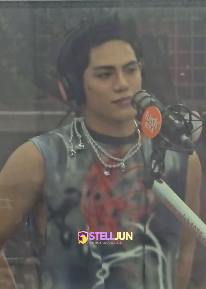 Pablo palagi* ni Stell. Okay, StellJun. 🤪 *Palaging pinapakinggan ang mga kanta pag nagda-drive. Suggest lang, isama mo next time sa drive yung singer ng mga kanta, Stell. 😌 CRAZY WISH ROADSHOW Stell Ajero #Stell #StellCrazyOnWishBus #STELLJUN #PABSTELL