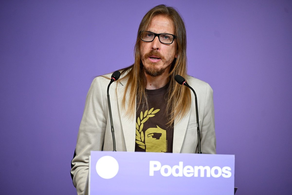 El Gobierno debe dejar de arrodillarse ante Marruecos y romper todas las relaciones, como mínimo hasta que se resuelva la crisis. La gestión de Sánchez y su gobierno sobre la crisis de Ceuta es calamitosa. 🎥 Pablo Fernández