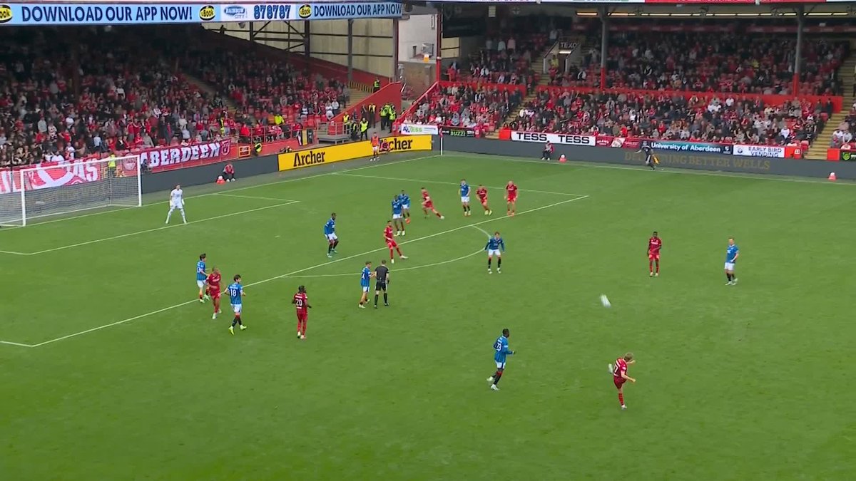☑️ 'Fantastic VAR' to rule out Nisbet goal ☑️ Curtis & Nisbet penalty claims dismissed Ref Watch praise the officials at Pittodrie following some big calls during Rangers' win over Aberdeen ⤵️