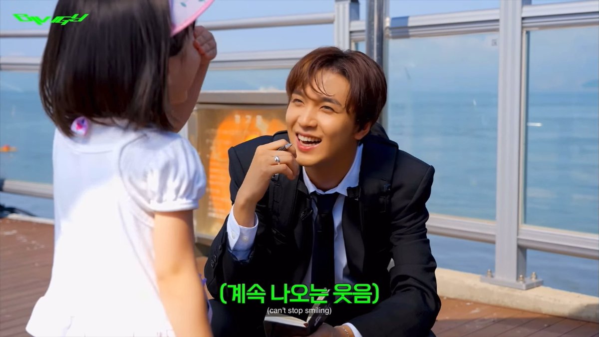 behind the scene haechanie with little kid is so cute 🥹🤏🏻 🐻 the little kid is so adorable…