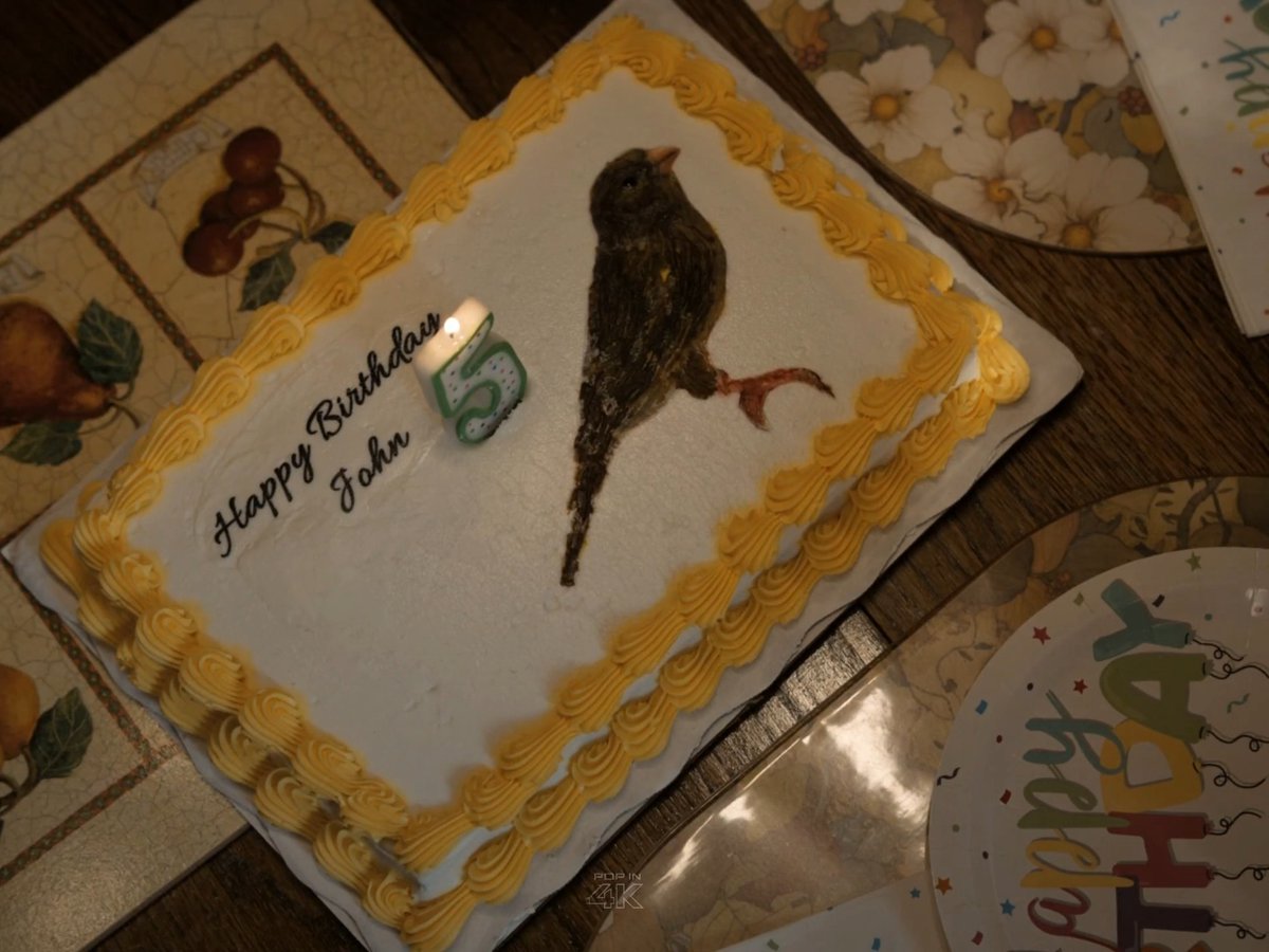 still thinking about how much sadder the “it’s just a bird” scene is now that we know john grew up loving birds and his parents made him believe they were watching him and reporting back to the guardians… this show doesn’t waste a line, there’s meaning in everything #Lanterns