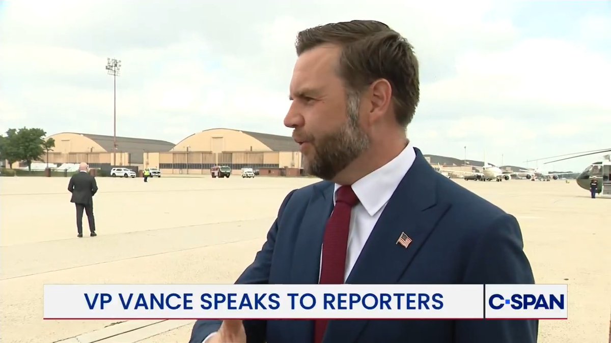 .Vice President JD Vance on expansion of data centers: "I think what these companies have to do is take advantage of some of the federal deregulatory efforts that we've undertaken. If you build the data center, you should be putting power back into the grid."