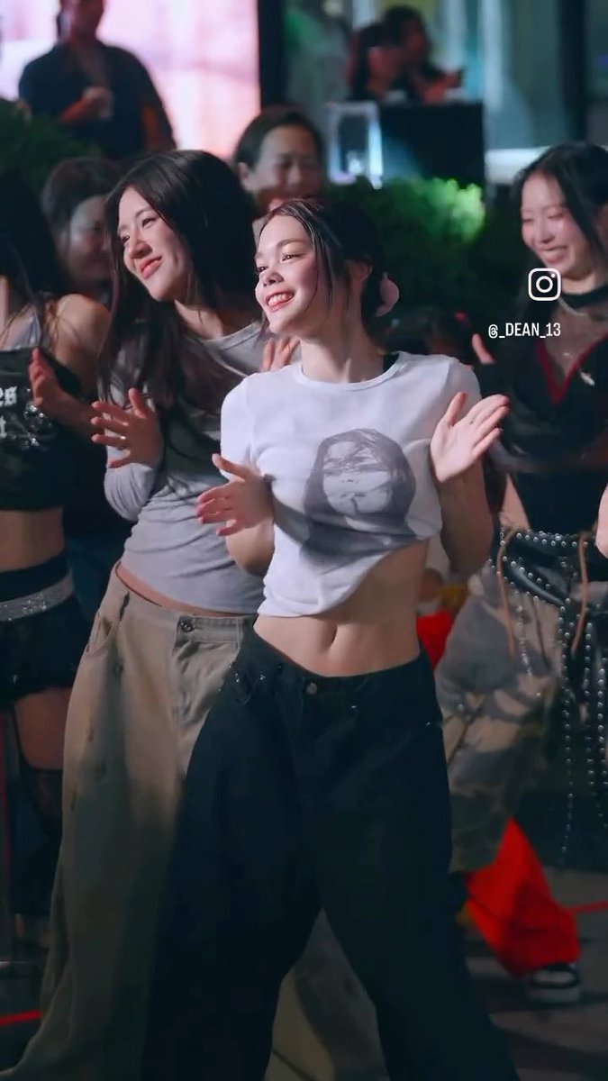 ลียาเต้นเพลงแน่นอก 🥹🔥 มูฟเมนต์คือดีมากกก พริ้วสุด ๆ เอวบางร่างเพียวมากลูกเอ้ยย ✨💃🏻 #ลียา #LIYAH_TACE #LIYAH