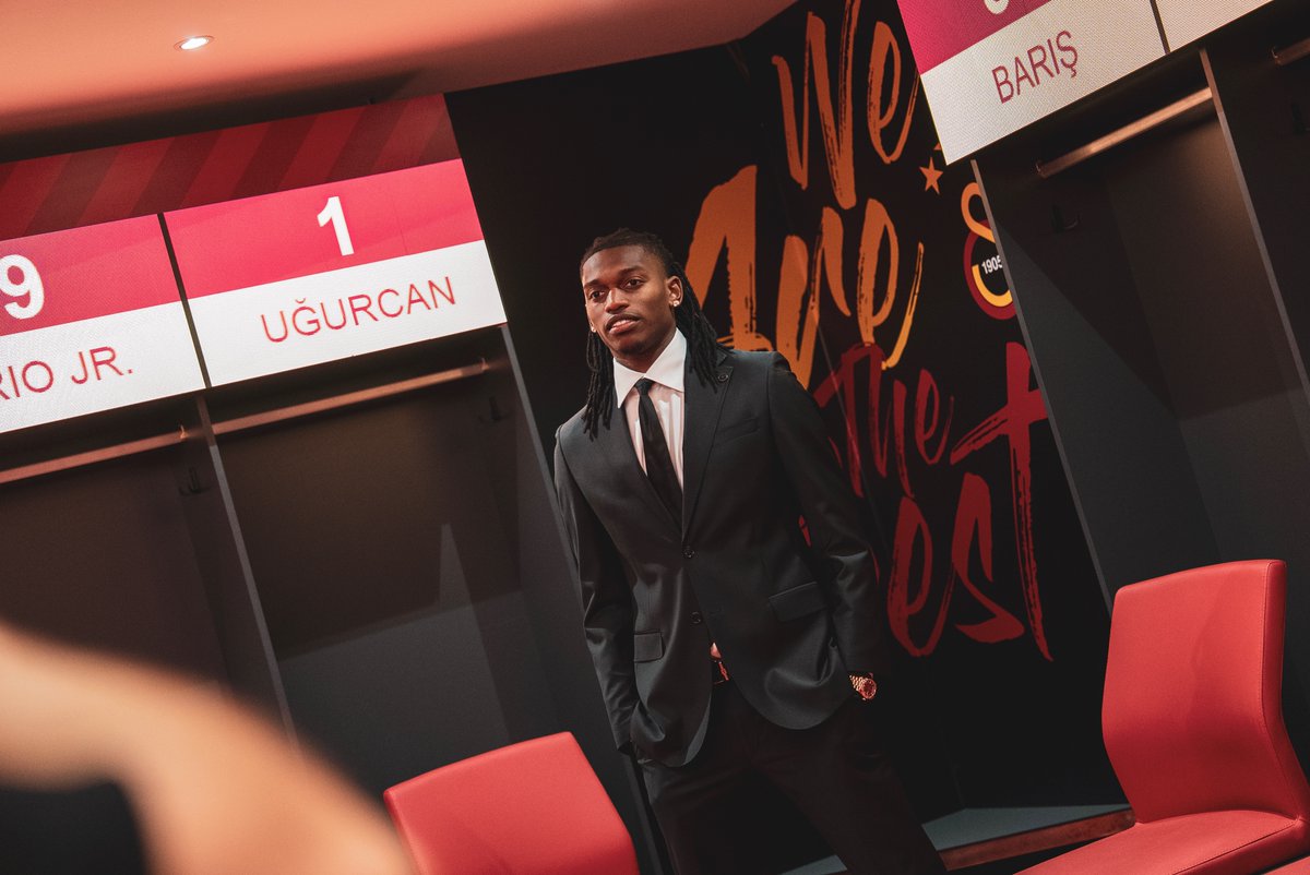 Türkiye’nin en büyüğüne hoş geldin Rafael Leão! 💛❤️
