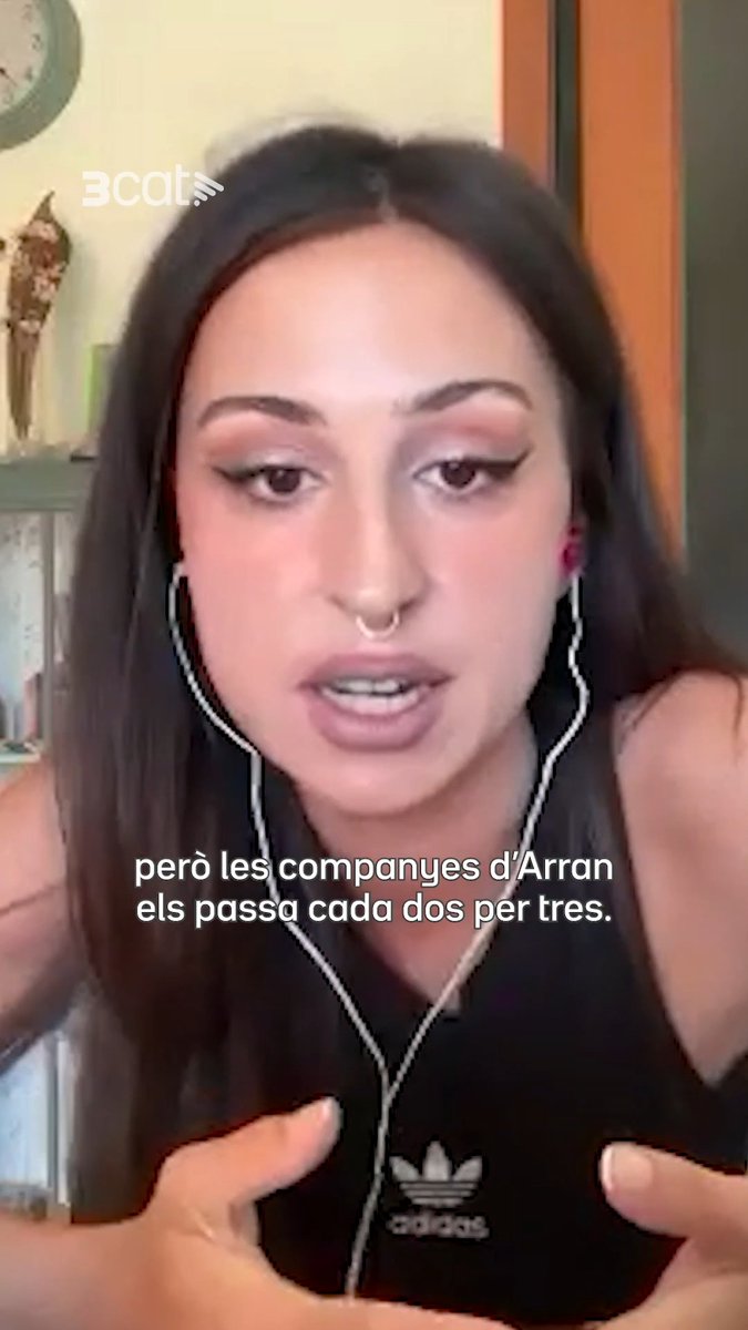 "Fa molt que les dones joves d'esquerres rebem crítiques masclistes." La regidora de la CUP Moià-Capgirem Lakshmi Roset denuncia que al darrere dels atacs que ha rebut a les xarxes hi ha l'extrema dreta #MatíCatRàdio