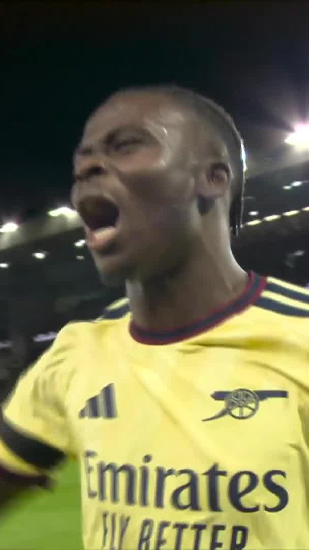 Starboy Saka is at it again 🤩🌟 A slick passage of play from the Gunners ⚽💥 📺 Stream #AVLARS on DStv: