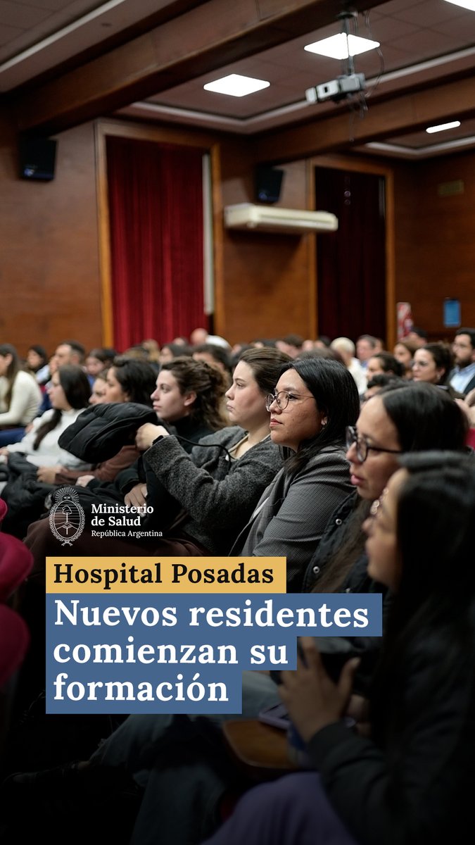 NUEVOS RESIDENTES COMIENZAN SU FORMACIÓN EN EL HOSPITAL POSADAS Acompañamos el ingreso de los nuevos residentes del Hospital Posadas, que comienzan una etapa fundamental para su desarrollo profesional y para las instituciones en las que participan de la atención cotidiana de sus pacientes. Este año ingresaron 114 residentes de 49 especialidades y se otorgaron 40 jefaturas. Desde hoy, se incorporan a sus equipos para iniciar una formación intensiva, atravesada por la práctica diaria, y el aprendizaje junto con profesionales de experiencia. Las residencias forman parte de la formación de los profesionales de la salud y permiten que el sistema de salud incorpore especialistas preparados para brindar la mejor atención a los argentinos.