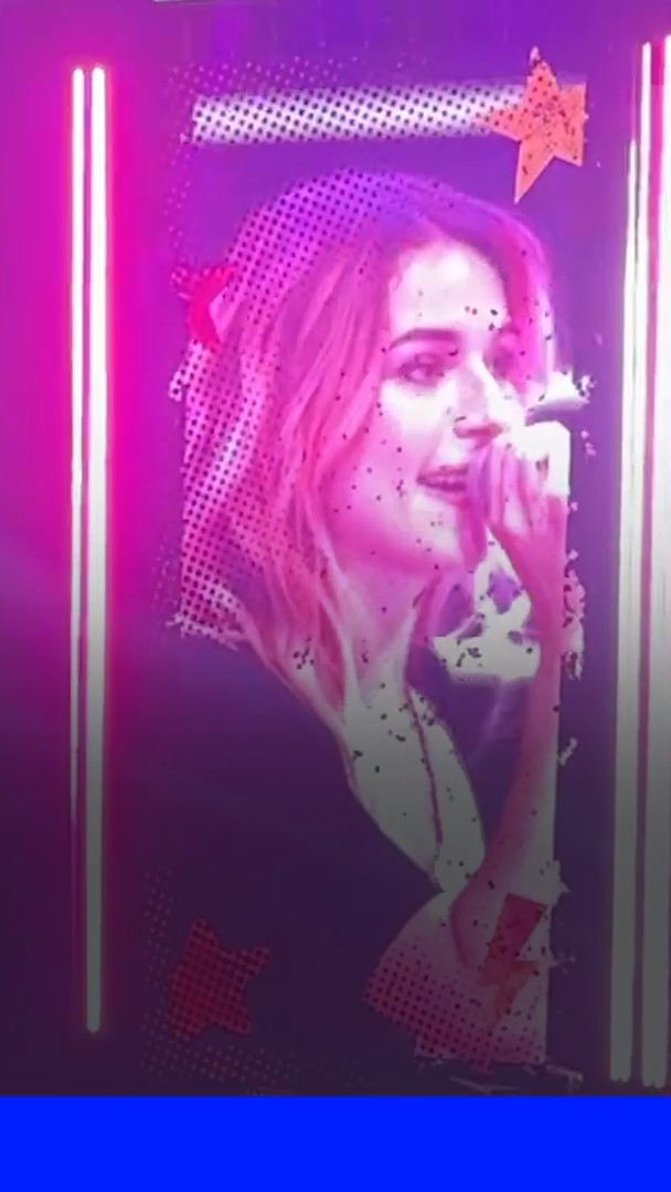 Adèle Castillon enflamme l'Accor Arena avec "Amour plastique" lors de la soirée de Lena Situations