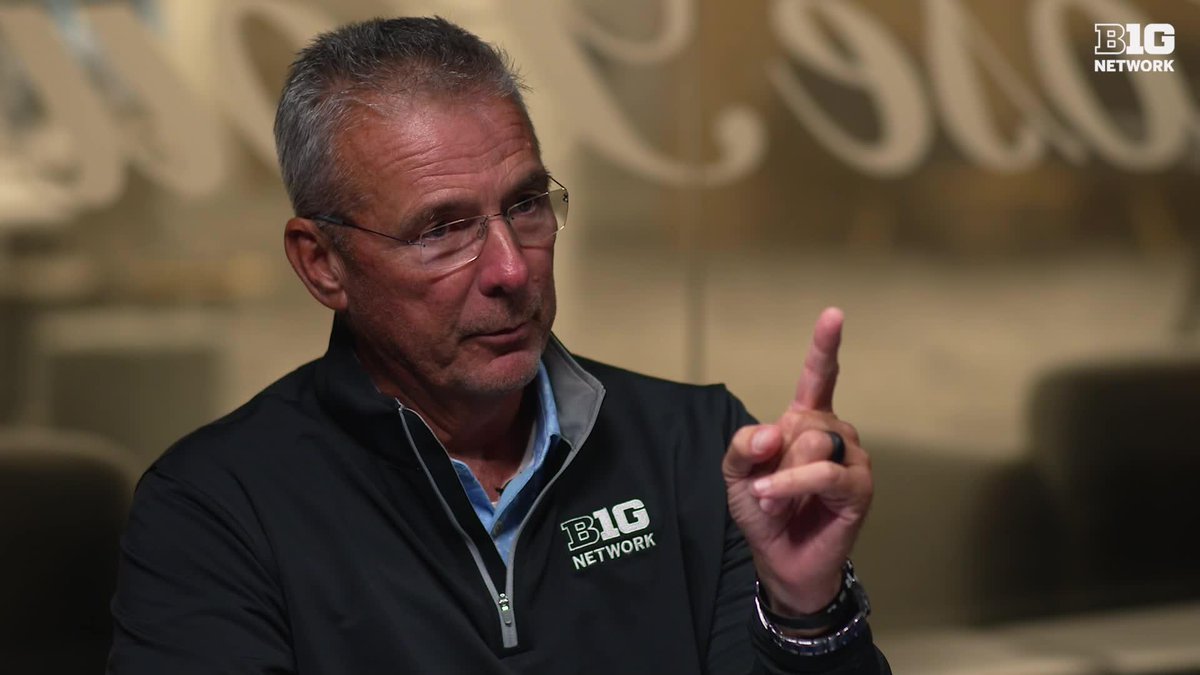 Two historic B1G powers feature new head coaches. There's Kyle Whittingham at Michigan, and Matt Campbell at Penn State. Urban Meyer & Gerry DiNardo discuss the 𝘱𝘭𝘢𝘺𝘣𝘰𝘰𝘬 𝘧𝘰𝘳 𝘵𝘩𝘦 𝘵𝘶𝘳𝘯𝘢𝘳𝘰𝘶𝘯𝘥 on the season's first Urban Analysis 👇