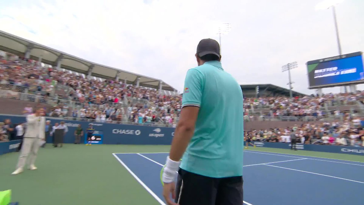 End of an era in NYC 🫶 Berrettini puts an end to Wawrinka's final US Open appearance to book his place in Round 2.