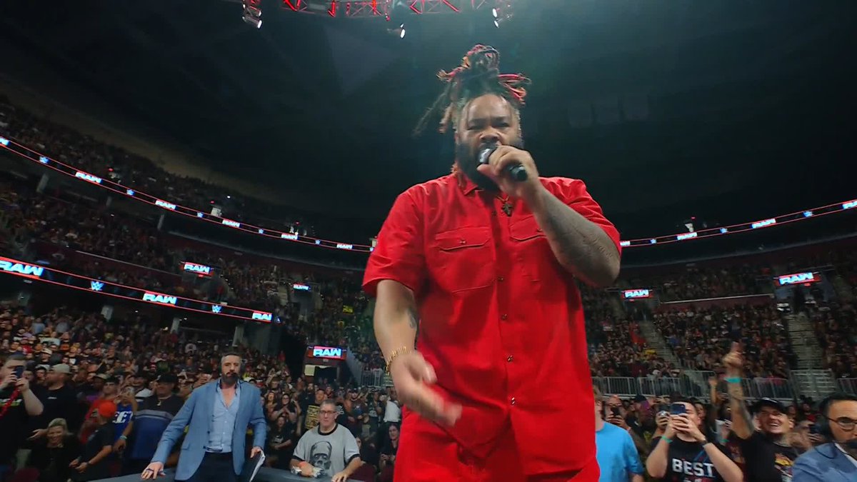 .Jacob Fatu with a PASSIONATE response to Royce Keys and OTM after they attacked The Usos backstage! 🤯 CHAOS!!!