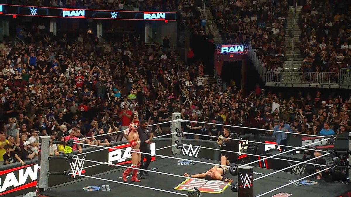 THE DRAGON 🐉 Dragon Lee is now the No. 1 Contender for the Intercontinental Title!