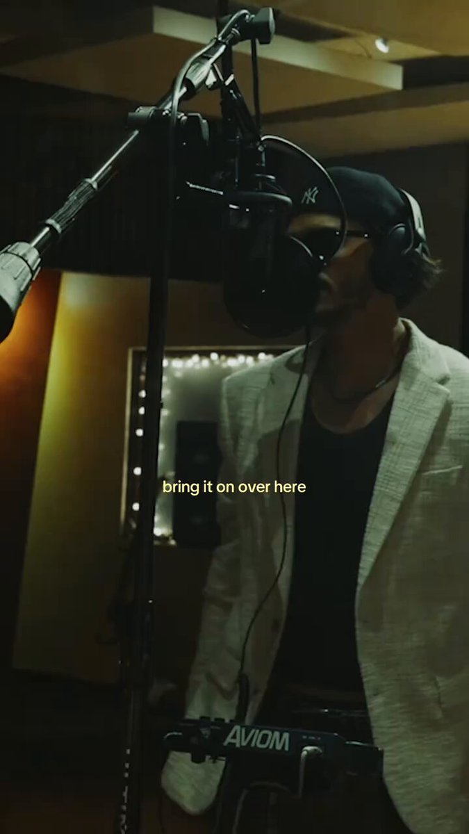 HOLY SHIT GUYS THEY TEASED US AGAIN HE LOOKS AND SOUNDS SO GOOD