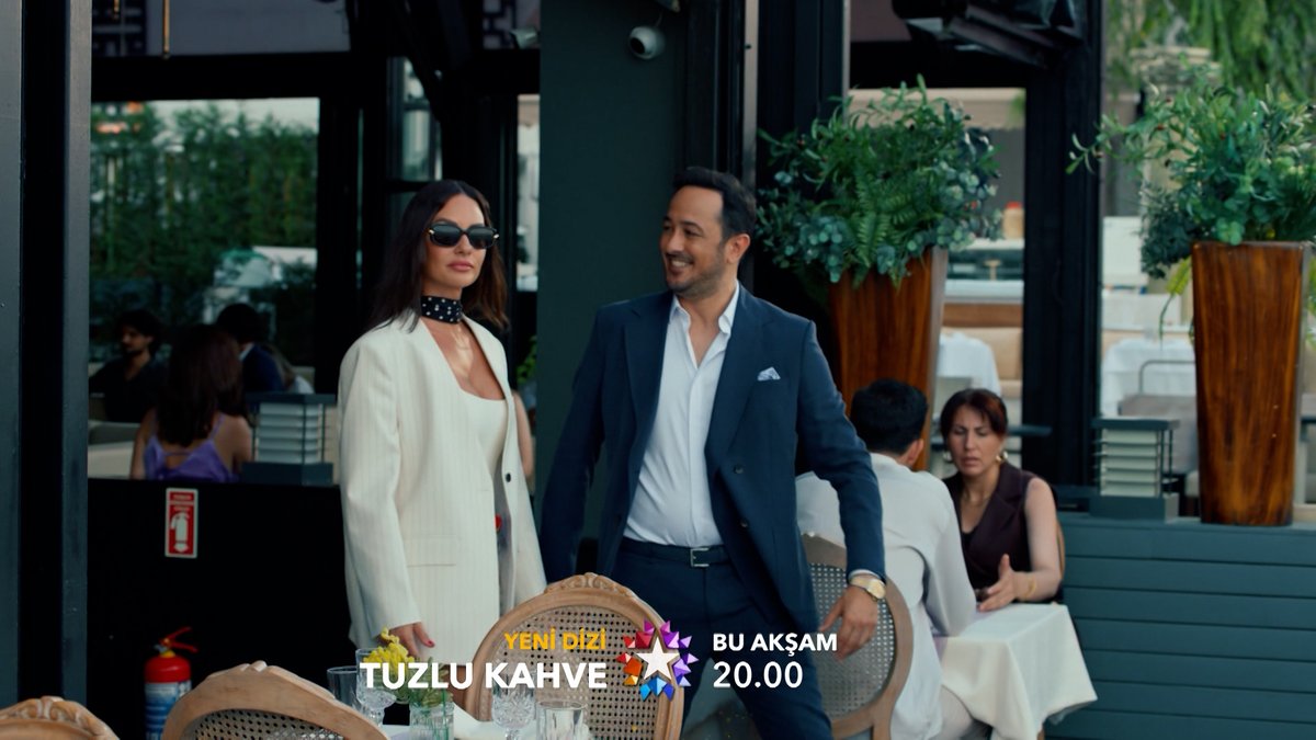 "Senin o oğlun olmasaydı biz hala evli kalacaktık." #TuzluKahve ilk bölümüyle bu akşam 20.00’de Star’da! Tuzlu Kahve Poll Films
