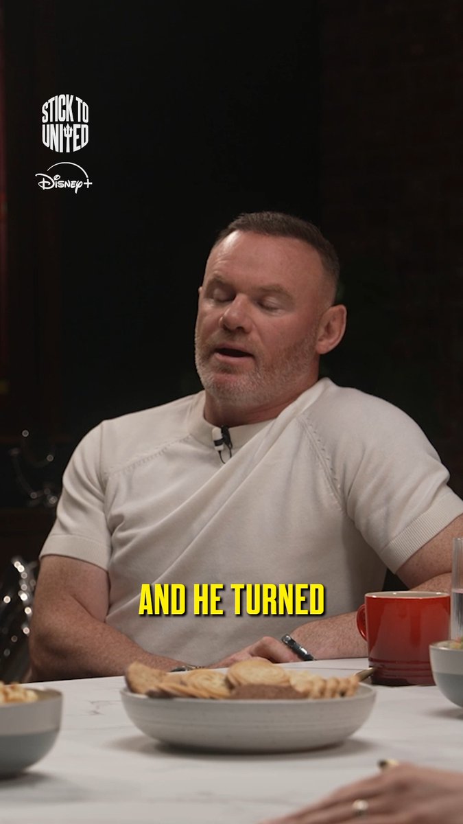 “I thought the manager got it wrong!” 👀 Wayne Rooney opens up on the 2009 Champions League final.
