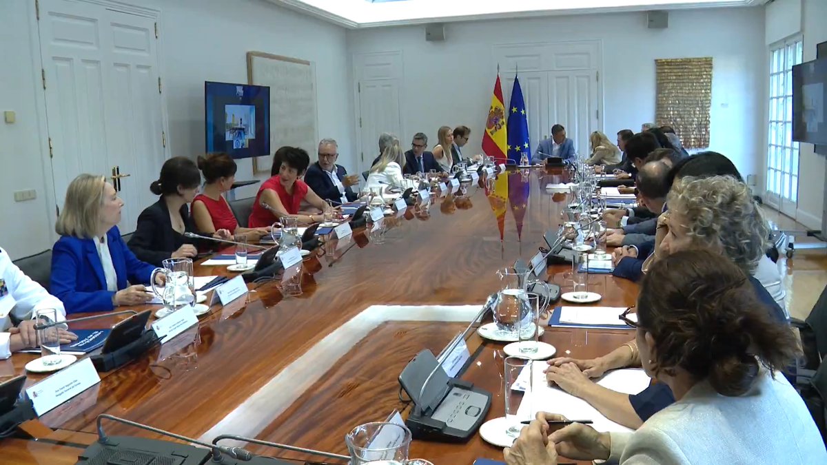 El jefe del Ejecutivo, Pedro Sánchez, ha presidido la reunión del Consejo de Seguridad Nacional antes del Consejo de Ministros.