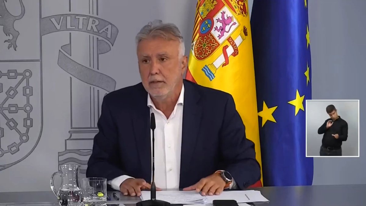 El PP tiene que manifestarse con claridad. No estuvo con Ceuta cuando votó en contra de la distribución de los menores por el resto del territorio español. En ese momento, tampoco estuvo con Vivas ni con la ciudad de Ceuta. No pueden decir una cosa y, cuando llega el momento de votar, dar la espalda a los ceutíes y votar en contra de 25 millones de euros destinados a Ceuta. Ángel Víctor Torres Pérez