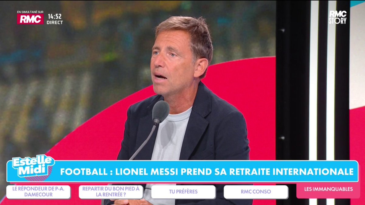 ⚽ Lionel Messi prend sa retraite internationale 🎙️Daniel Riolo : "Il est top 3 des plus grands joueurs de l'histoire ! Messi n'a pas fait le match de trop ! On a vécu avec Messi, c'est une chance d'avoir vu un mec aussi fort ! Ronaldo n'arrive pas à arrêter, il fait de la peine"