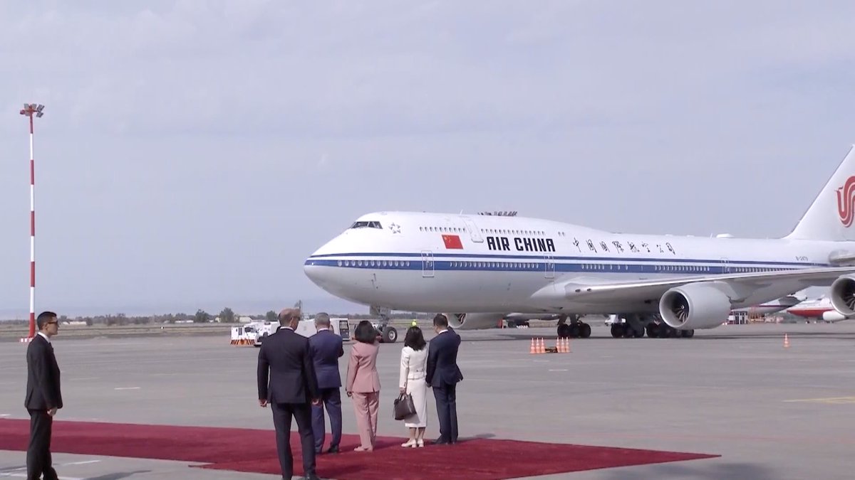 Chinese President #XiJinping leaves Kyrgyzstan after SCO summit, state visit #SCO2026 #SCO25Years