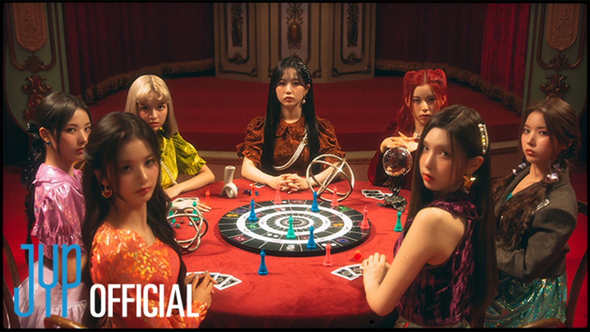 4 years ago, NMIXX released “Rules Of Play” trailer for their 2nd single album “ENTWURF”