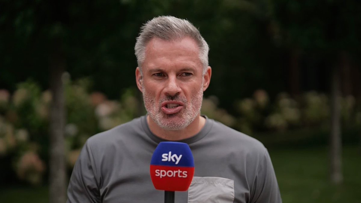 "Manchester City are the biggest challenger to Arsenal now" 👀 Jamie Carragher reacts to the news that Enzo Fernandez is close to joining Manchester City for £125m 💰