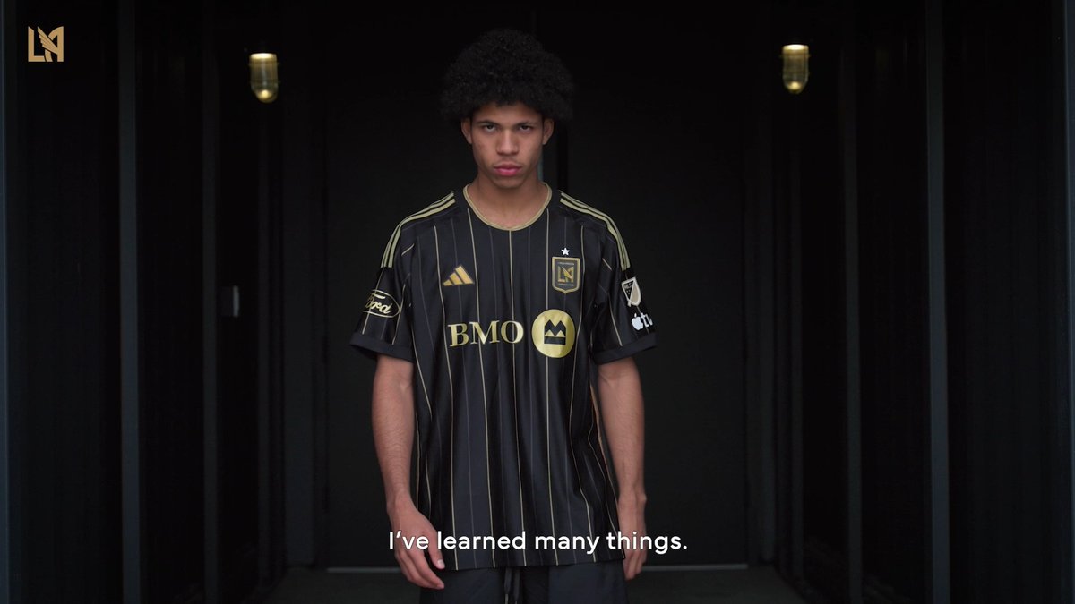 Forever Black & Gold 🖤 💛