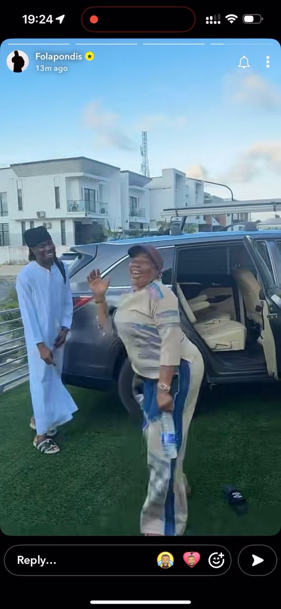 Fola Surprises his Mom with a New Car 🥹🚘 🔑