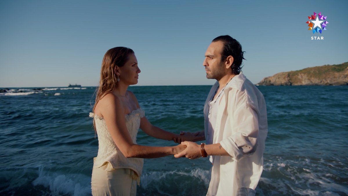 eda ece'nin en iyi partneri kesinlikle buğra gülsoy ya görümce filminde de çok yakışıyorlardı aralarında iyi bir elektrik var