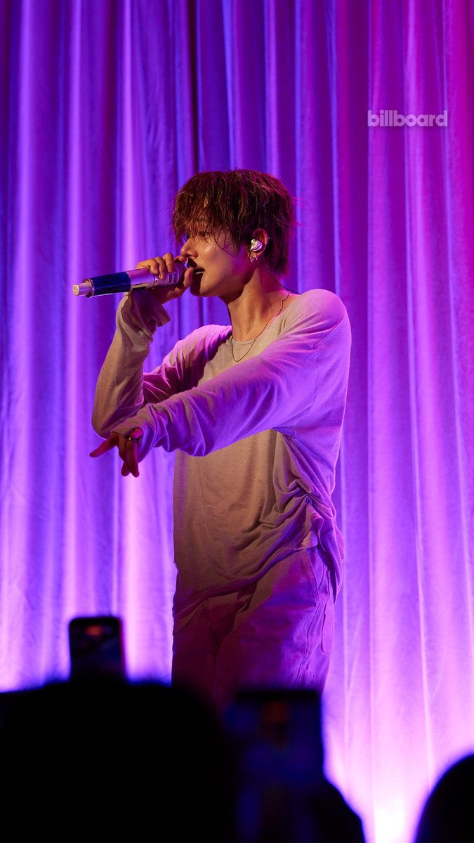 Need a sweet treat? Watch #YEONJUN of @txt_bighit perform his single “Ice Cream” for fans at Billboard Live One Night Only. #YEONJUN_IceCream #TXT