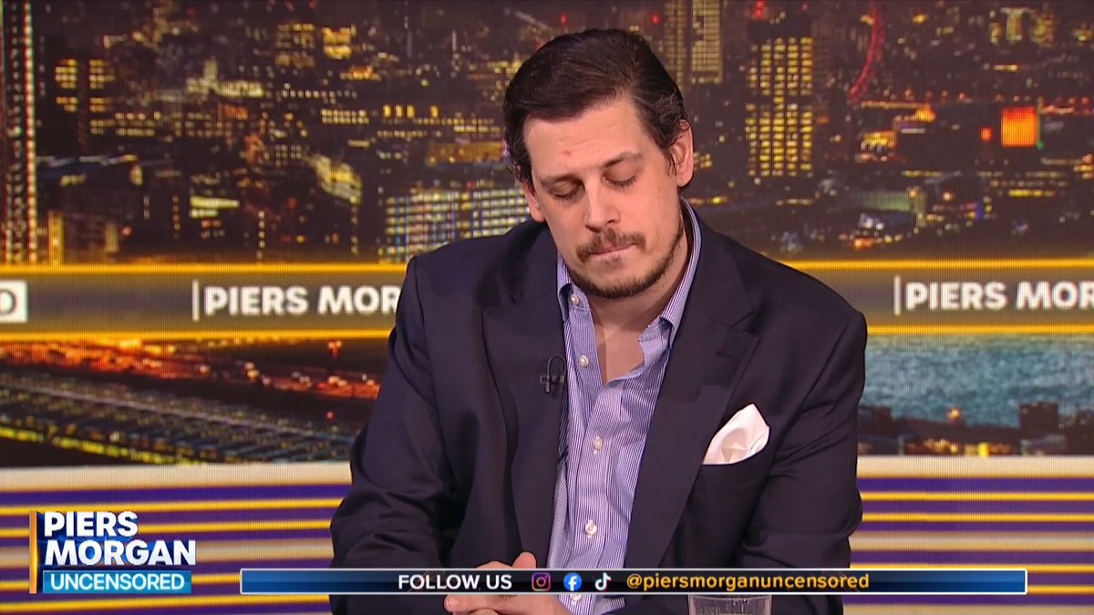Milo Yiannopoulos says he was 'swarmed' by 15 ICE agents - and that 'one or two' of them refused to take part in detaining him once they recognized him. Watch more 👇 📺 Piers Morgan | MILO