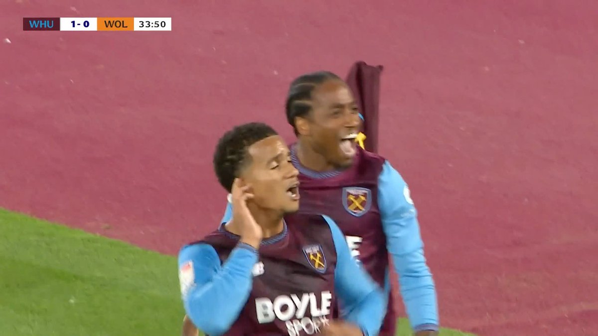 WOW! 😱 Divine Mukasa gives West Ham the lead against Wolves with a screamer! 💥