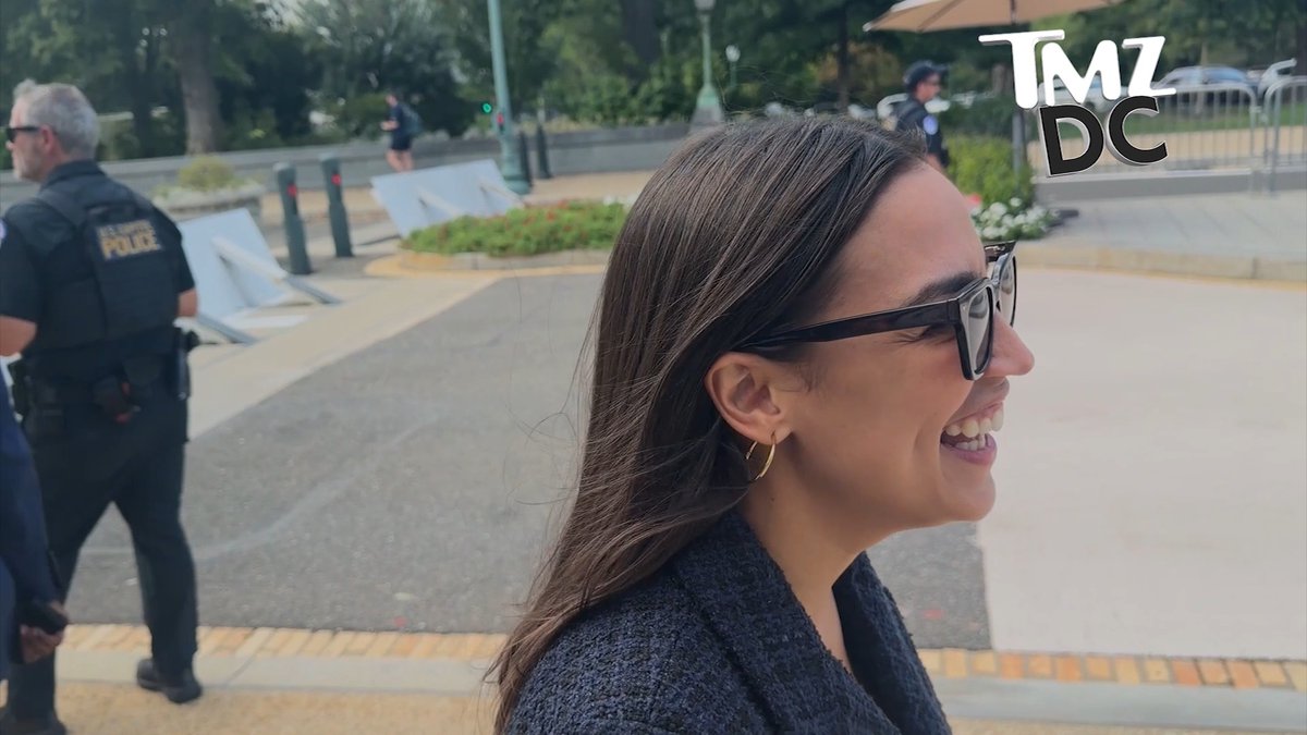 Alexandria Ocasio-Cortez is officially back on the market but shares with TMZ DC's CHARLIE COTTON that Republicans probably shouldn't bother swiping right. 😬