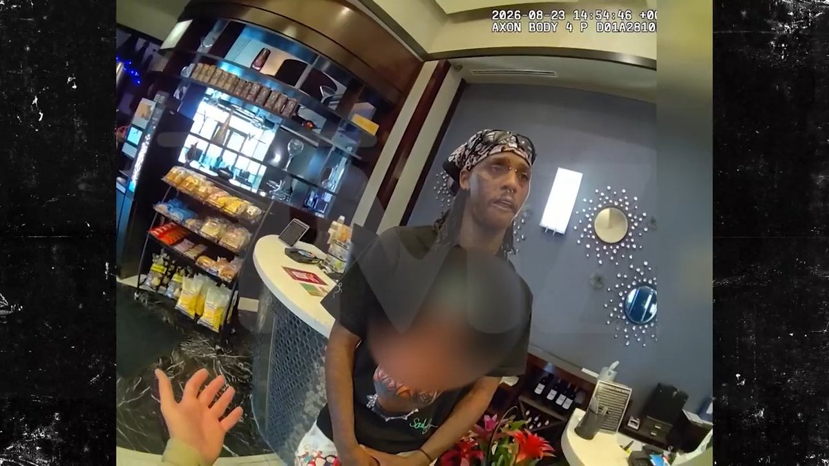 Famous Dex name drops Future &amp; Playboi Carti during domestic battery arrest 😳 🎥: Las Vegas Metropolitan Police