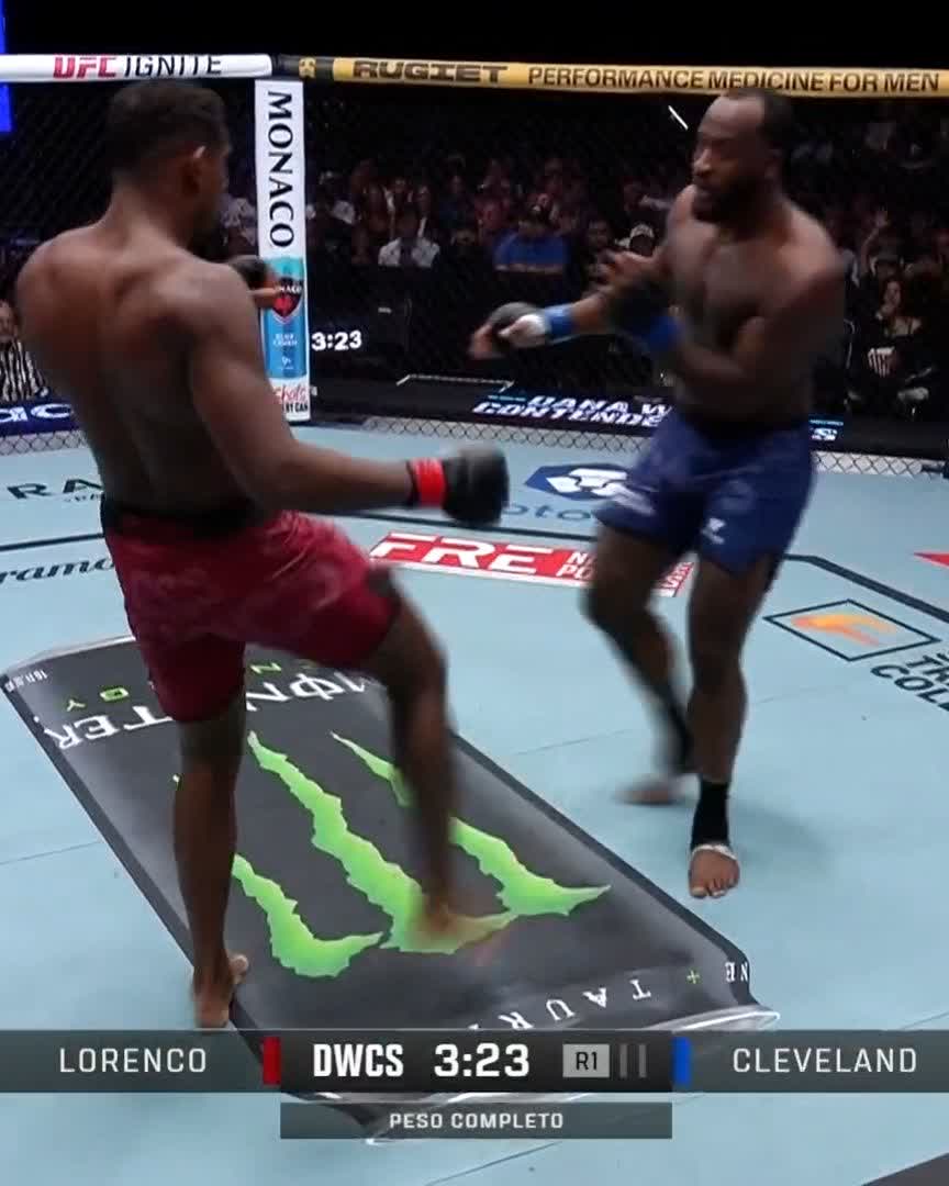 GABRIEL LORENCO KNOCKS OUT CHARLIE CLEVELAND IN THE FIRST ROUND 😳 #DWCS