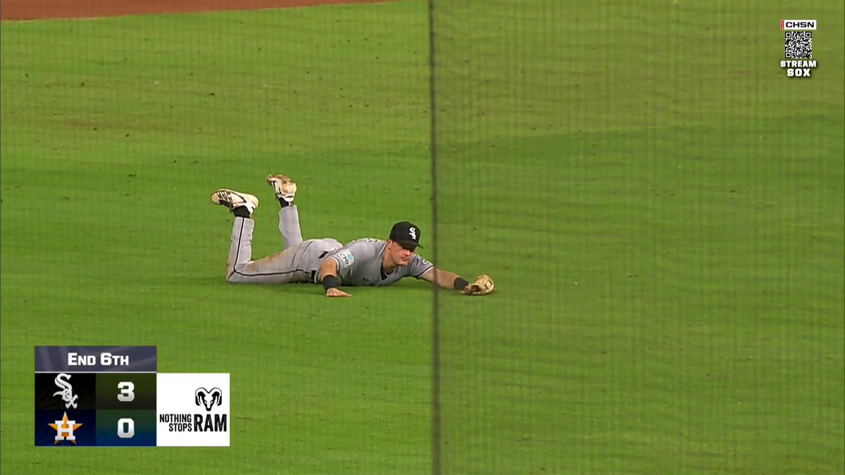 SAM ANTONACCI WITH THE DIVING CATCH 😲