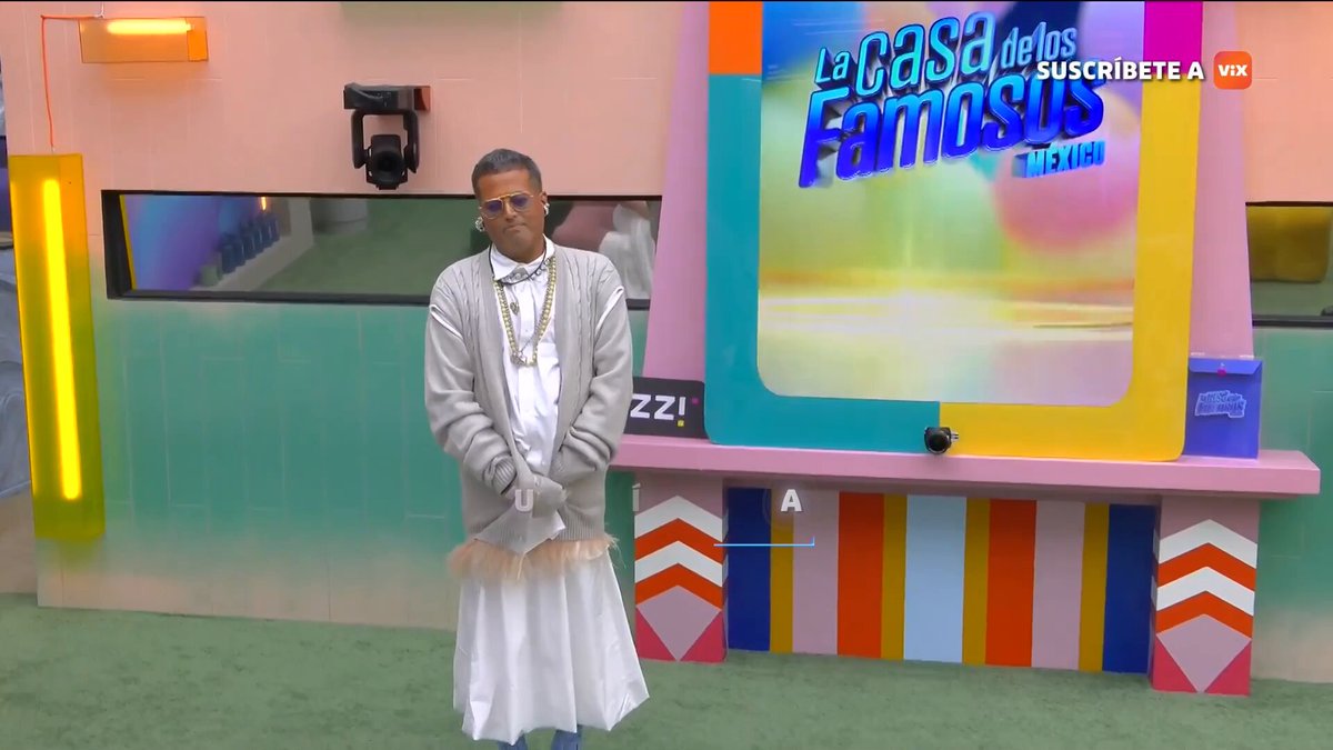 Por problemas de salud, #Aldo abandona #LaCasaDeLosFamososMx 🚨🚨🚨 Ve MOMENTOS ÉPICOS COMO ESTE SUSCRIBIÉNDOTE YA A ViX con planes desde $149 al mes🔥 👉 🏠 #LaCasaDeLosFamososMx, también DISPONIBLE en #LasEstrellas y #Canal5