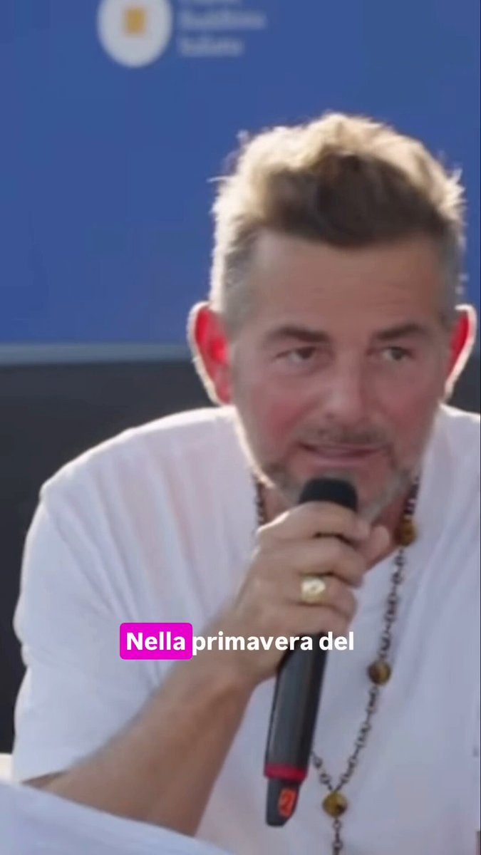 Nella primavera del 2025 è diventata virale questa domanda che molti utenti hanno fatto a ChatGPT: Se tu fossi il diavolo, come distruggeresti le menti giovani della prossima generazione senza che se ne rendano conto? La risposta di ChatGPT è stata questa: 1 Inondate le giovani menti di intrattenimento e rumore senza fine. 2 Tenetele incollate agli schermi a scorrere contenuti superficiali. 3 Assicuratevi che non si annoino mai, perché è nella noia che nascono immaginazione, riflessione e pensieri profondi. 4 Fate sì che la verità appaia soggettiva, come se ogni versione fosse ugualmente valida, anche quando chiaramente non lo è. 5 Sfumate i confini tra opinioni e fatti. 6 Impregnate la cultura di paura e cinismo. 7 Promuovete l’idea che il pensiero critico sia elitario o inutile. 8 Modellate il mondo sulla velocità, la comodità. 9 Incoraggiate la connessione digitale a discapito delle vere relazioni umane. 10 Date loro follower invece che amici, commenti invece che conversazioni. In breve, per distruggere la prossima generazione non serve giocare sulla paura, la distrazione, l’intorpidimento, la confusione, l’isolamento, la demoralizzazione sono molto più efficaci. E allora viene da chiedersi, dove stiamo andando a finire? #consapevolezza #apocalisse #risvegliodellacoscienza #risvegliospirituale #distrazione