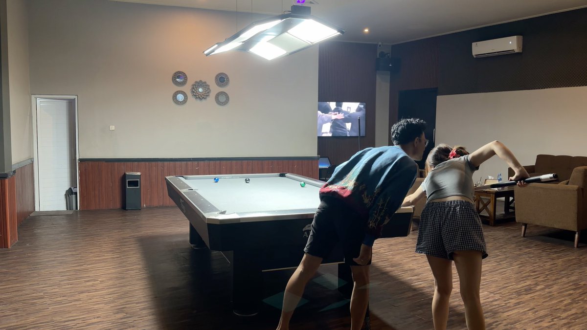 buat yg gatau, suami istri begini udh biasa ya😭😭