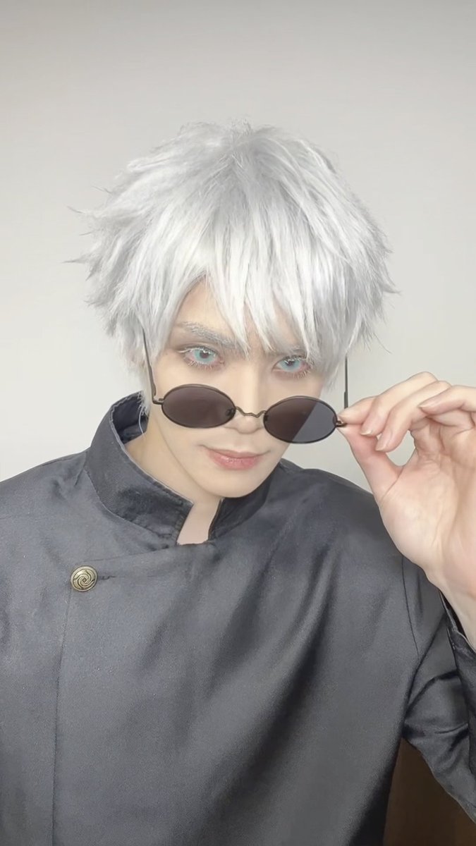 無下限呪術で浮いてみた😎