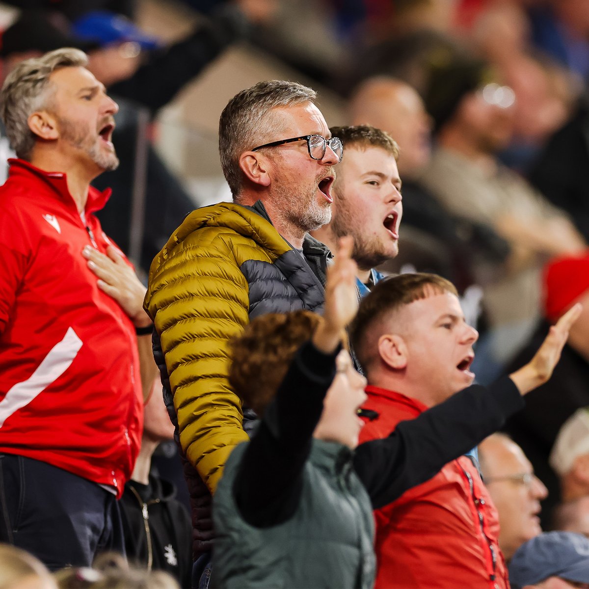 Proud and passionate Potters 🔴⚪️