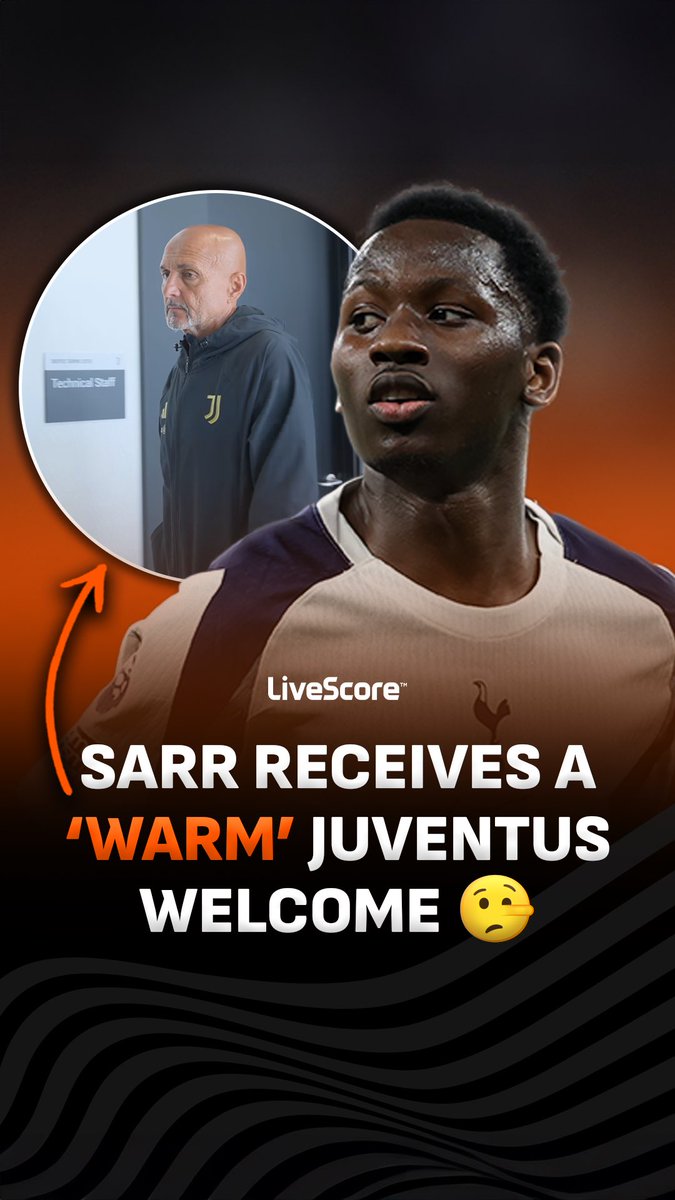 Juventus manager Luciano Spalletti meets new signing Sarr for the first time and looks absolutely thrilled about it 😂