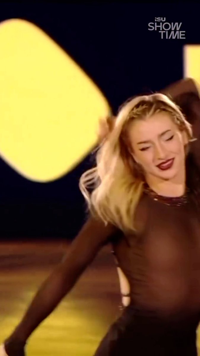 ⛸️➡️💃 Amber Glenn: A star on ice, and now a star on the dance floor!