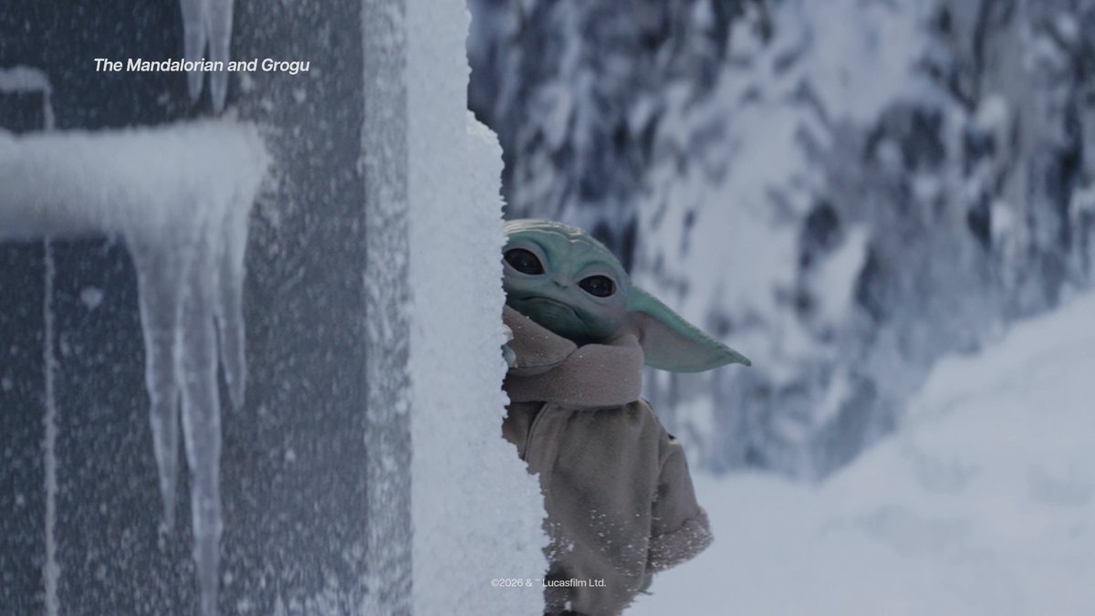 Nosotros yendo a toda velocidad a ver #TheMandalorianAndGrogu en #DisneyPlus.
