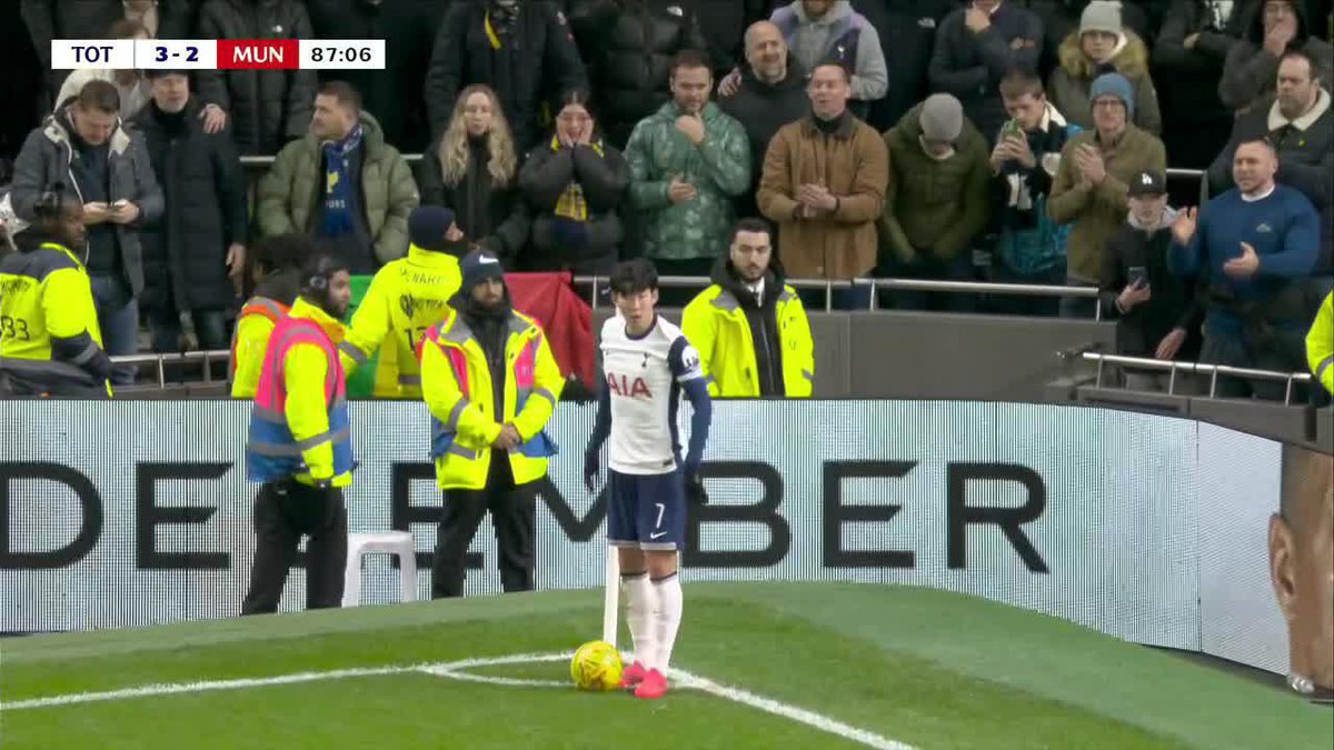 Es un buen momento para recordar este GOLAZO OLÍMPICO de Son Heung-Min. ⚽🇰🇷 El Tottenham supo ser feliz y nunca lo supo.