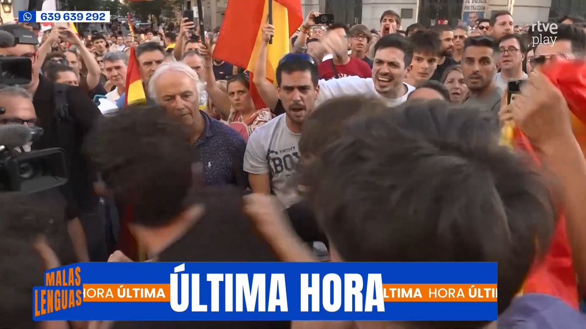 🔴 ÚLTIMA HORA: Agresión a un compañero de Mañaneros 360 durante la concentración neonazi frente a las puertas del Congreso. Nuestro compañero Antonio Gómez de Olea cuenta cómo se han vivido estos momentos de tensión. #MalasLenguas