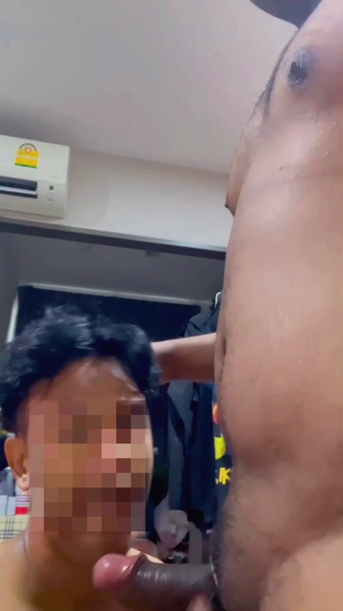 โดนอมเสียวๆ 🐻⚫️🍆💦 #หมีดำ #หุ่นหมี #ชช #เงี่ยน